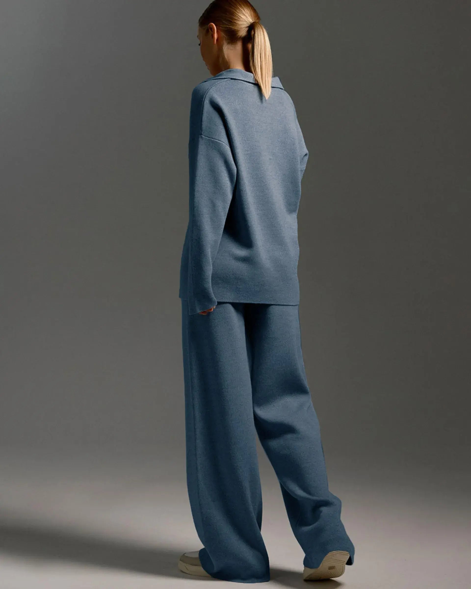 Polo Collar Knitted Sweater With Loos Pants