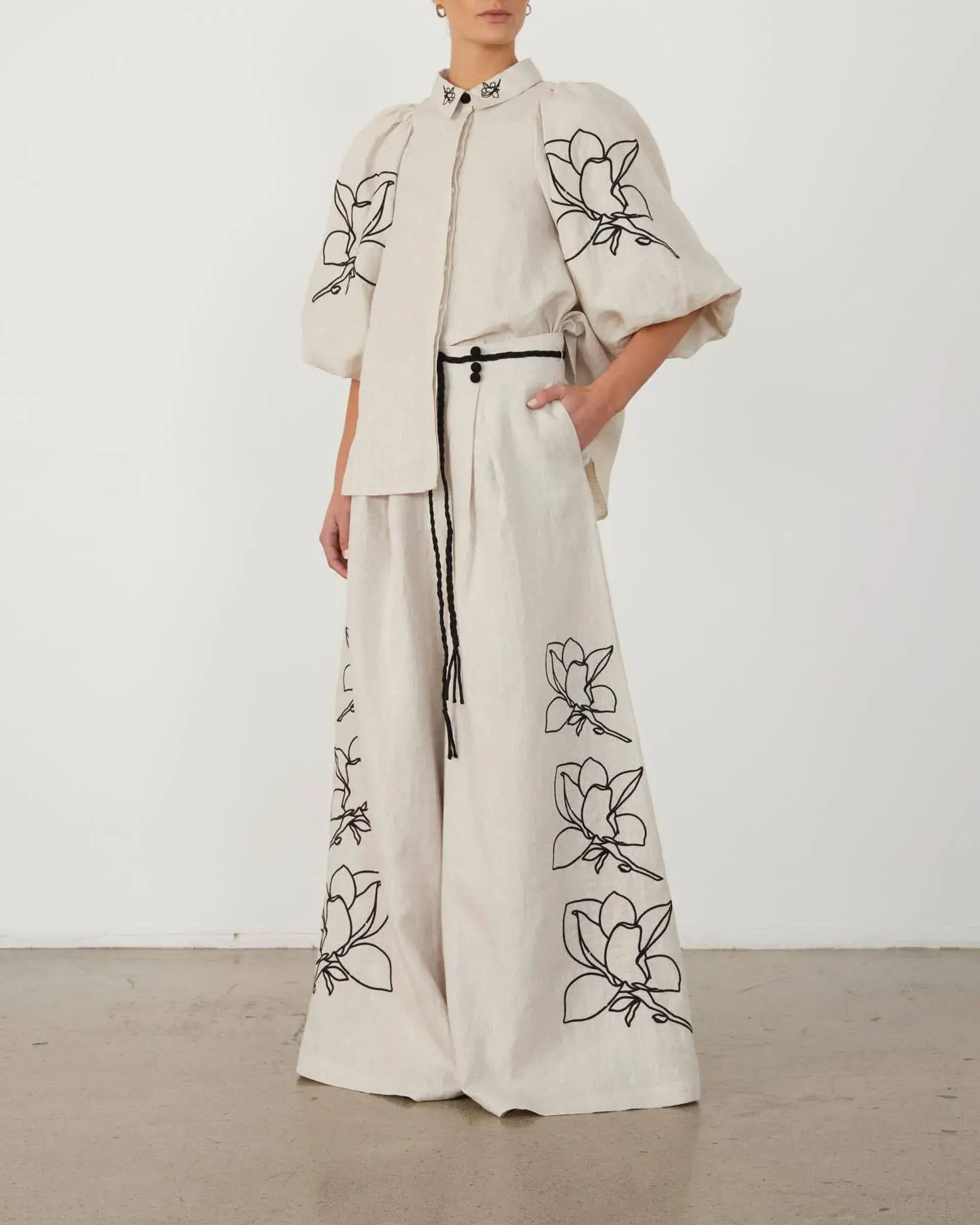 Puffer Sleeve Fashion Linen Embroidered Shirt