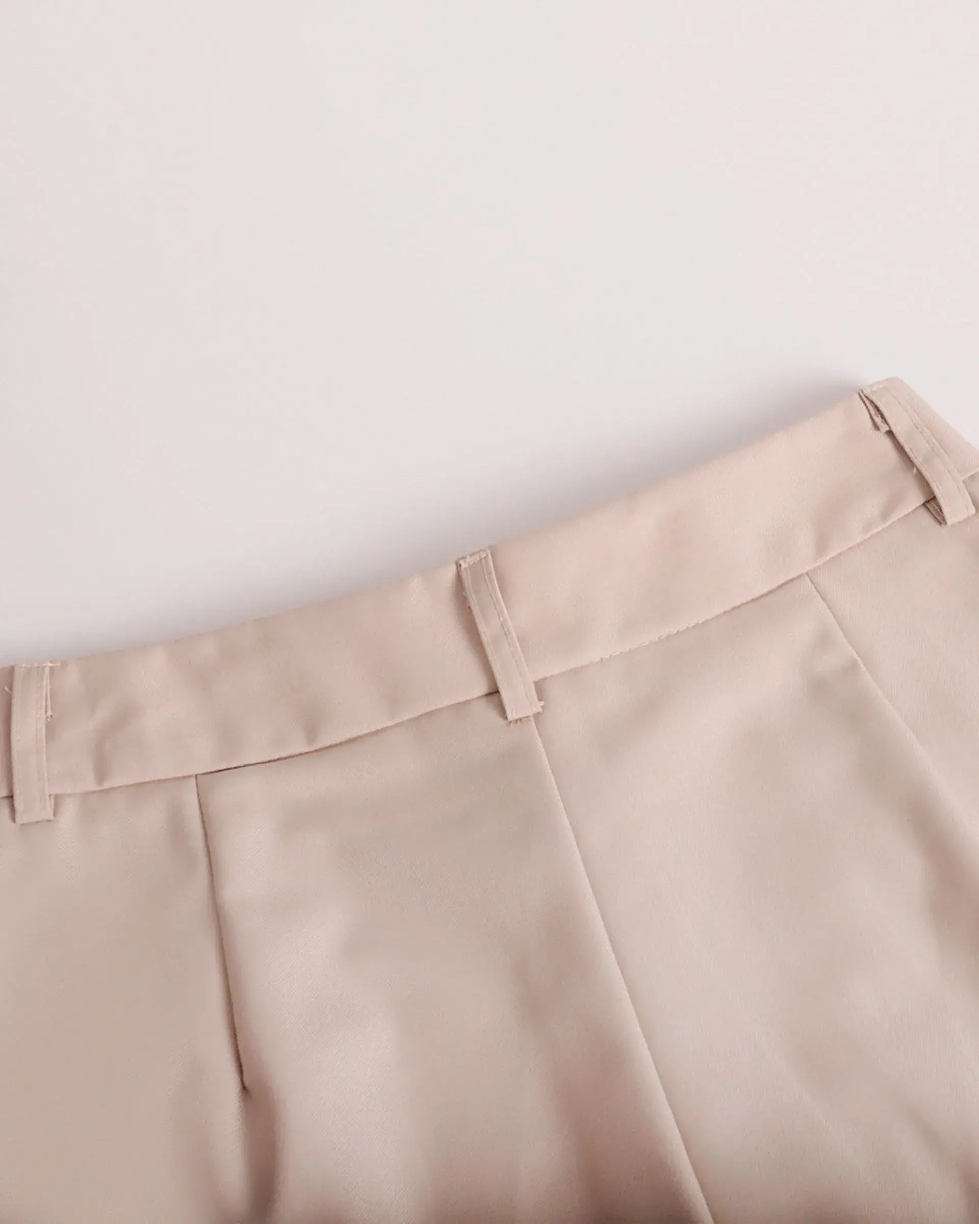 Daydrift Pleated High-Rise Short