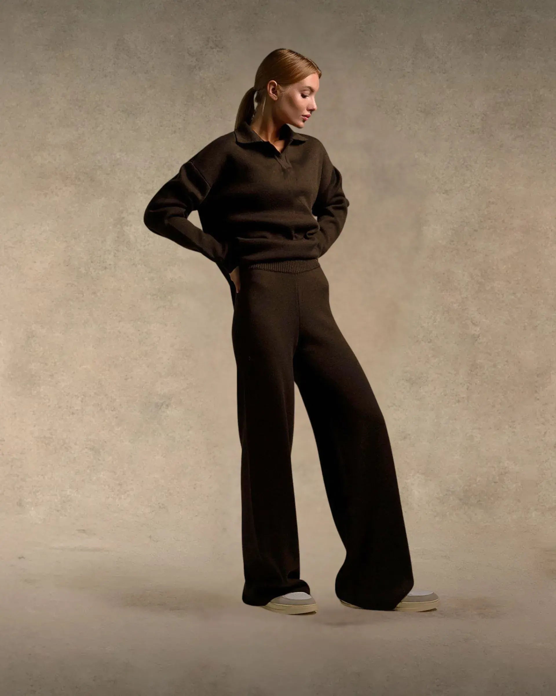 Polo Collar Knitted Sweater With Loos Pants