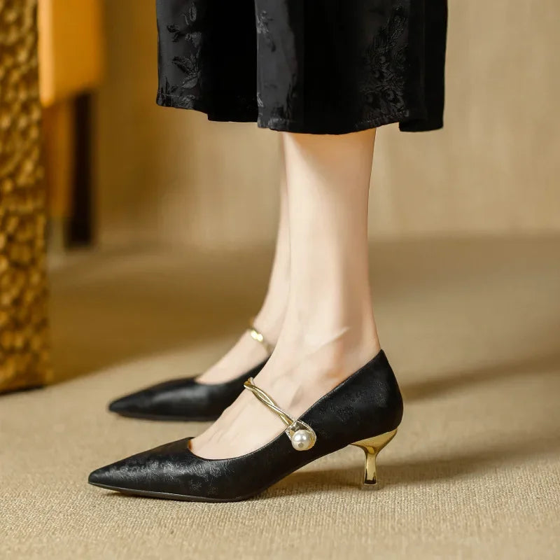 Monroe Elegant Kitten Heels