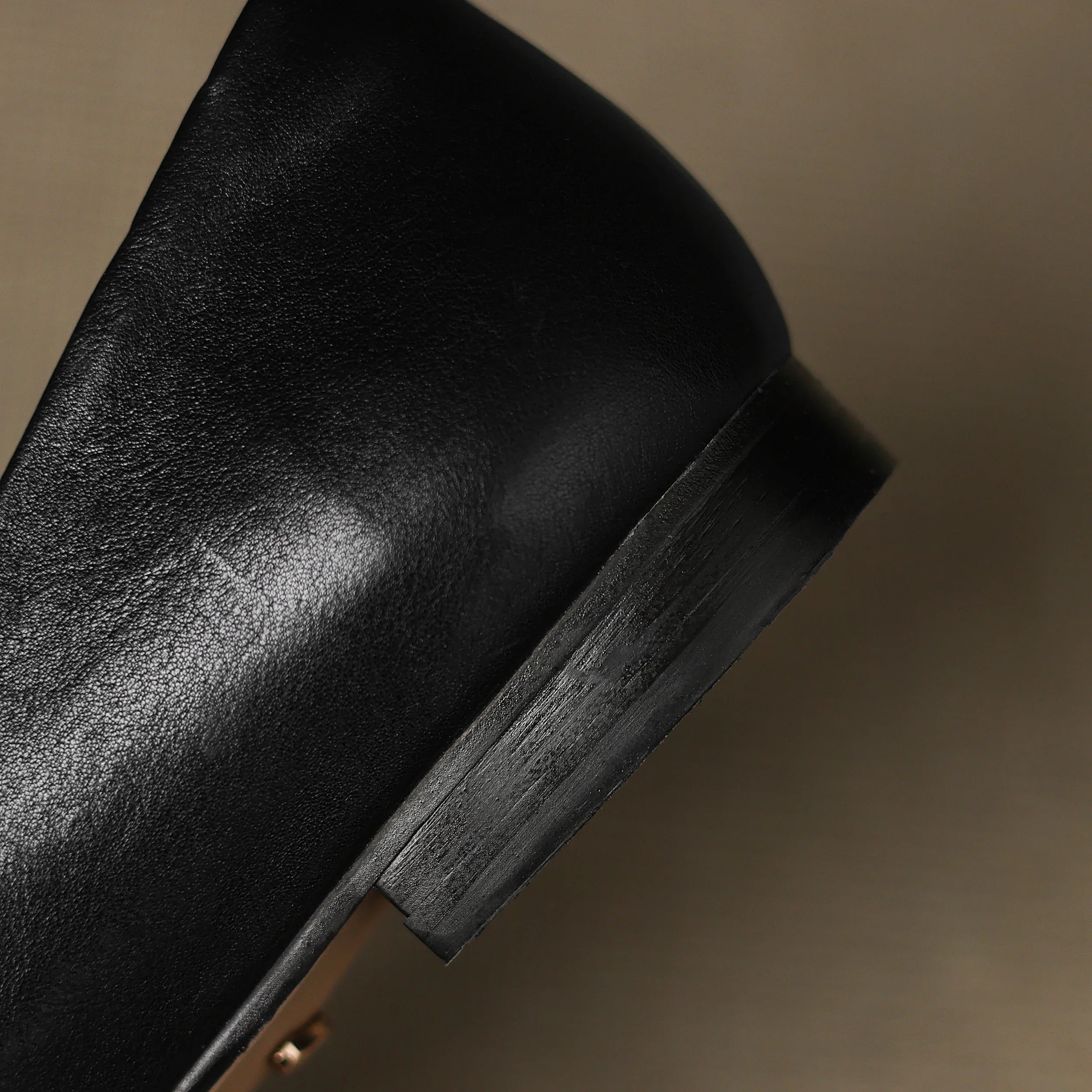 Noelia Genuine Leather Flats