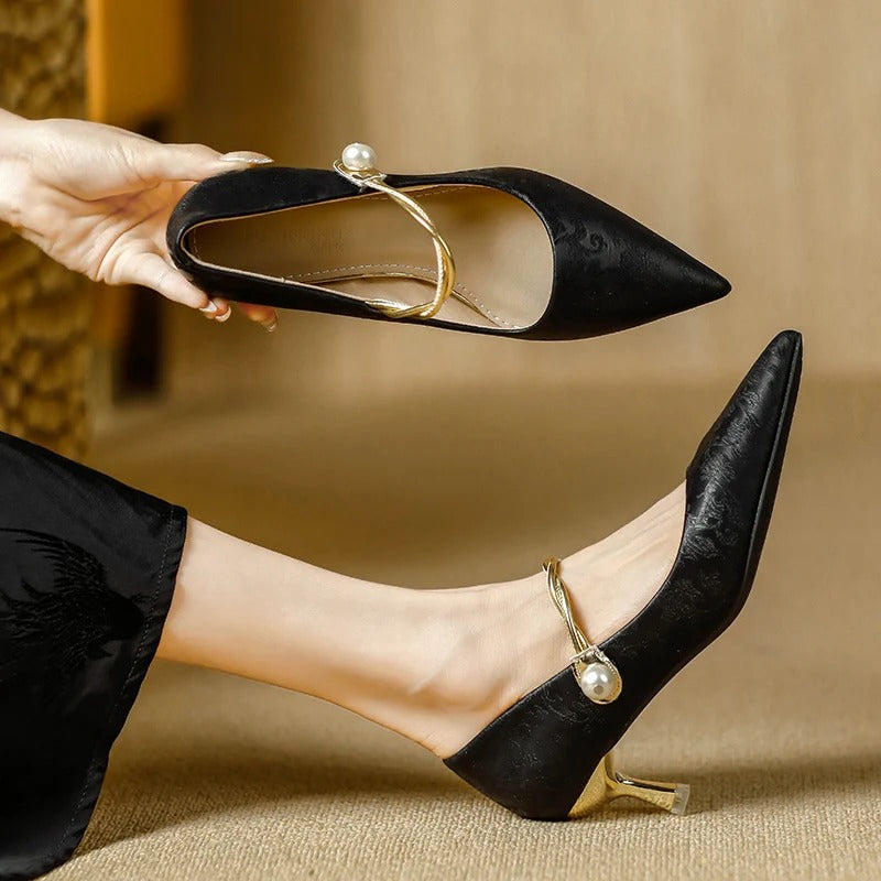 Monroe Elegant Kitten Heels