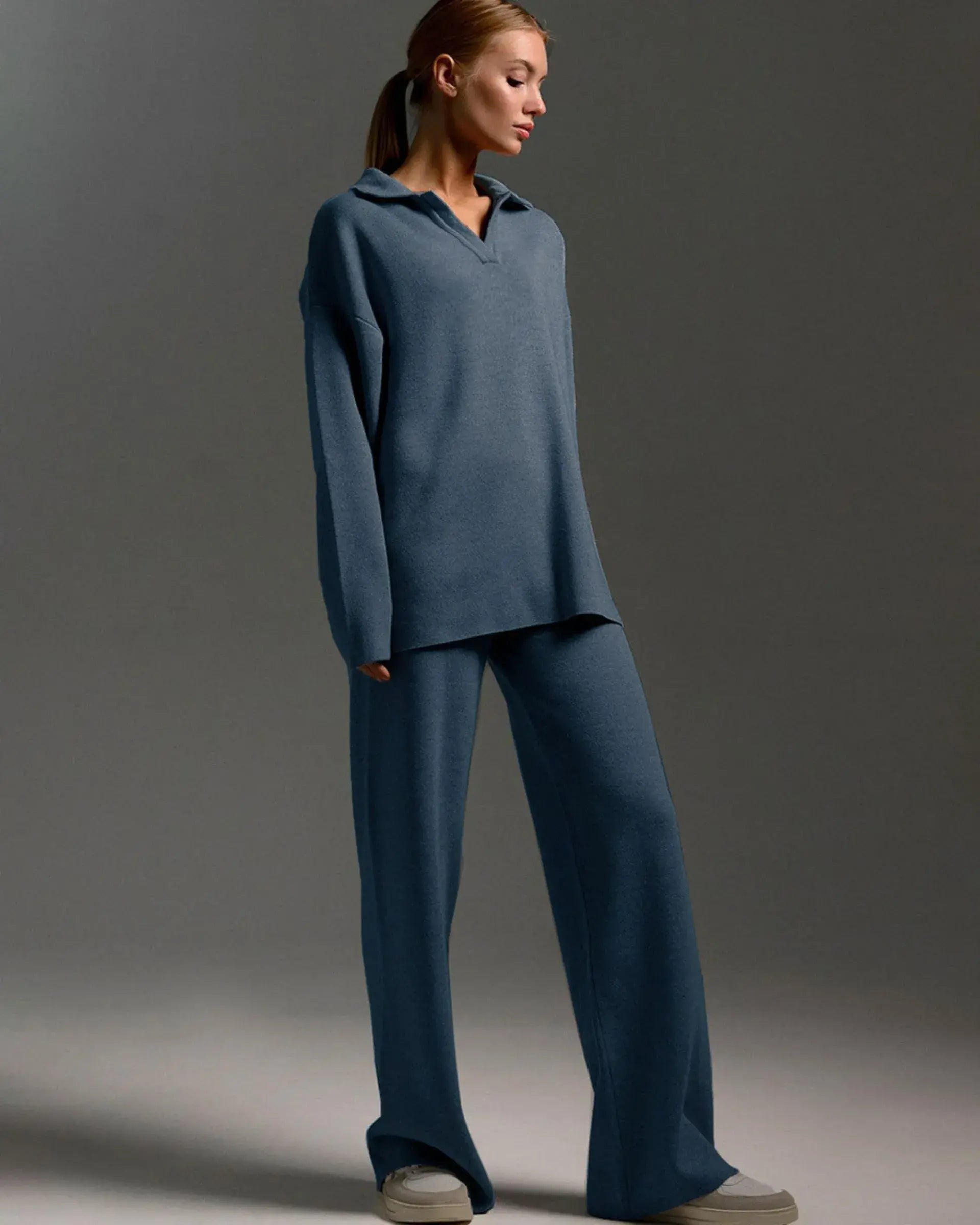 Polo Collar Knitted Sweater With Loos Pants