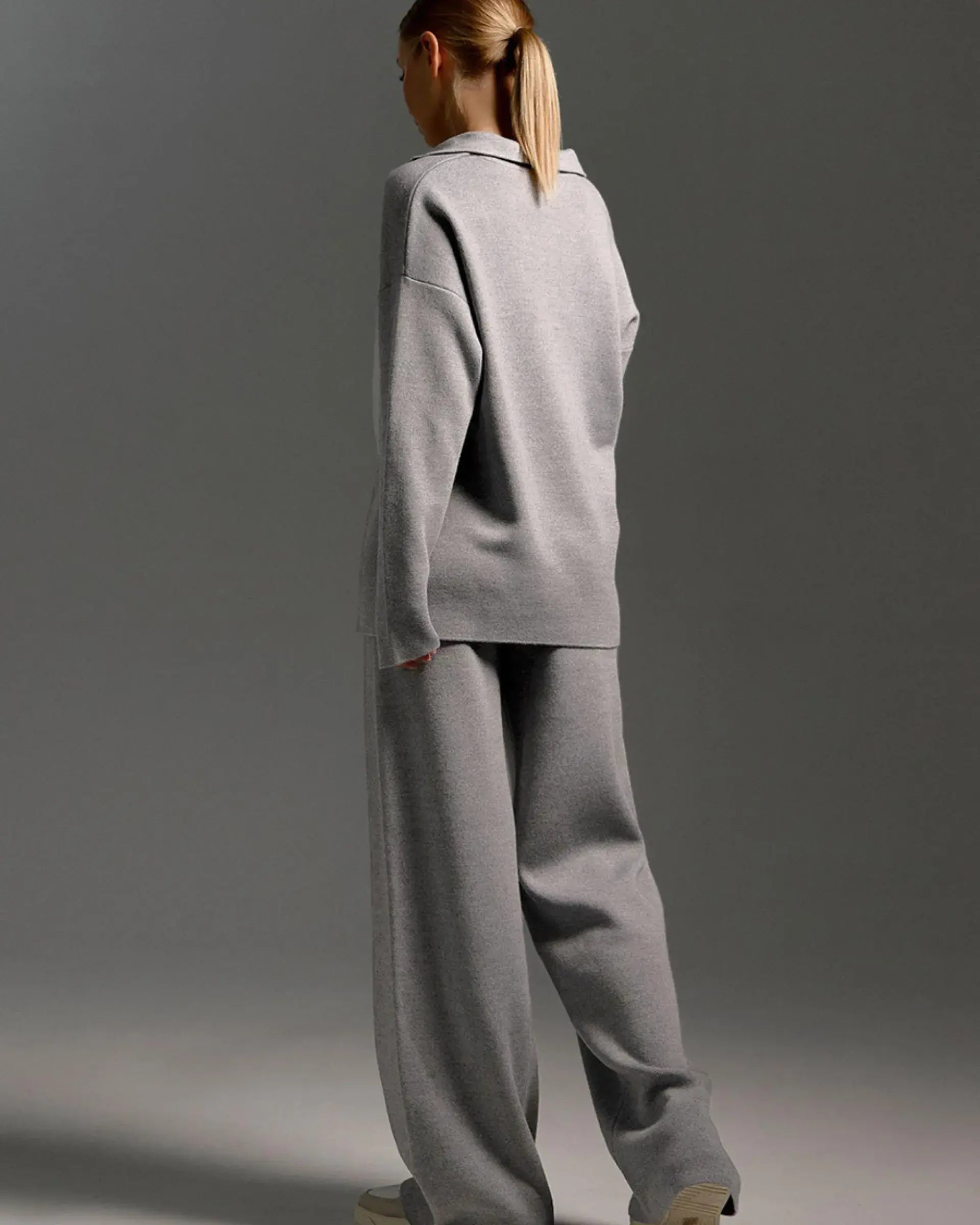 Polo Collar Knitted Sweater With Loos Pants
