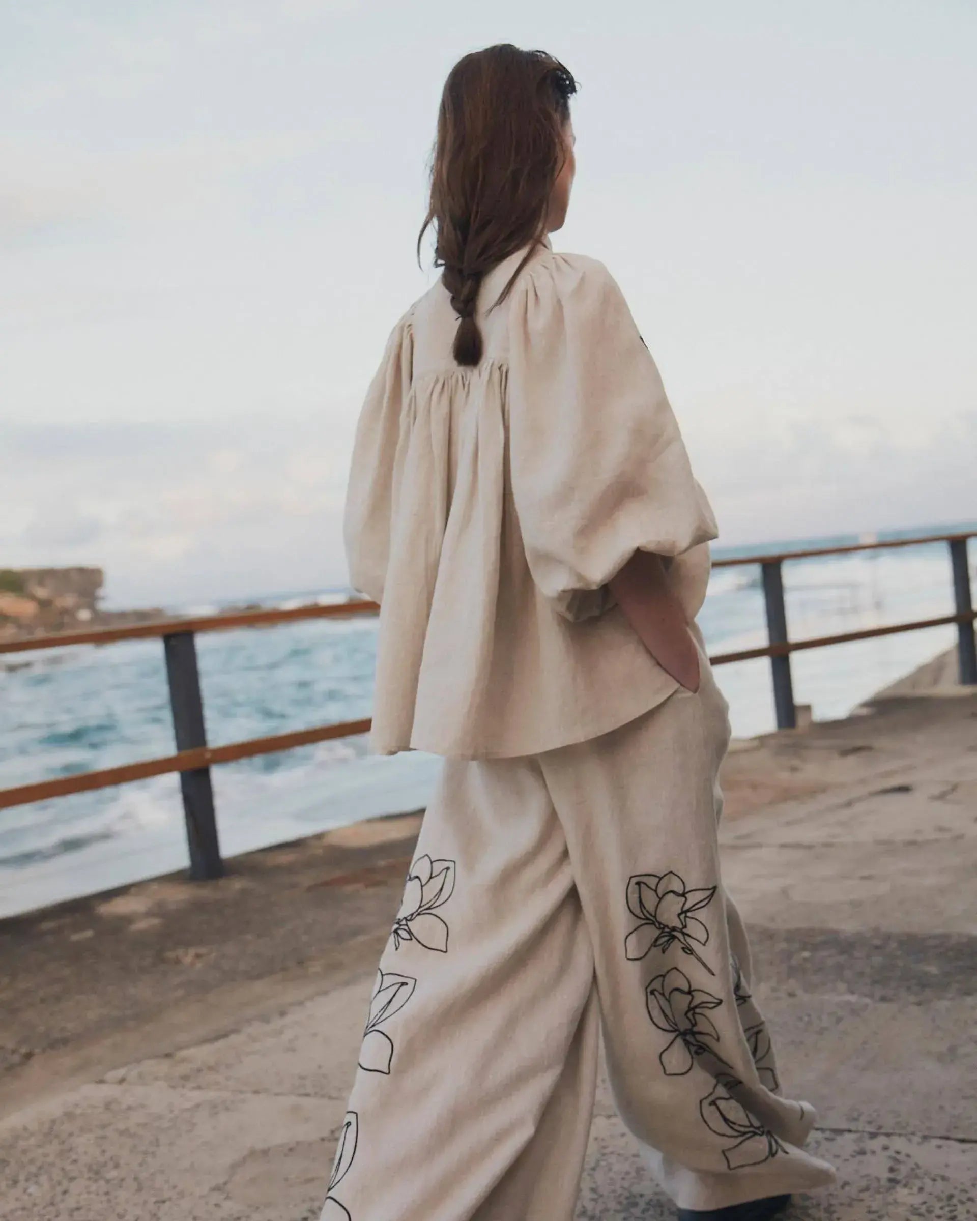 Puffer Sleeve Fashion Linen Embroidered Shirt