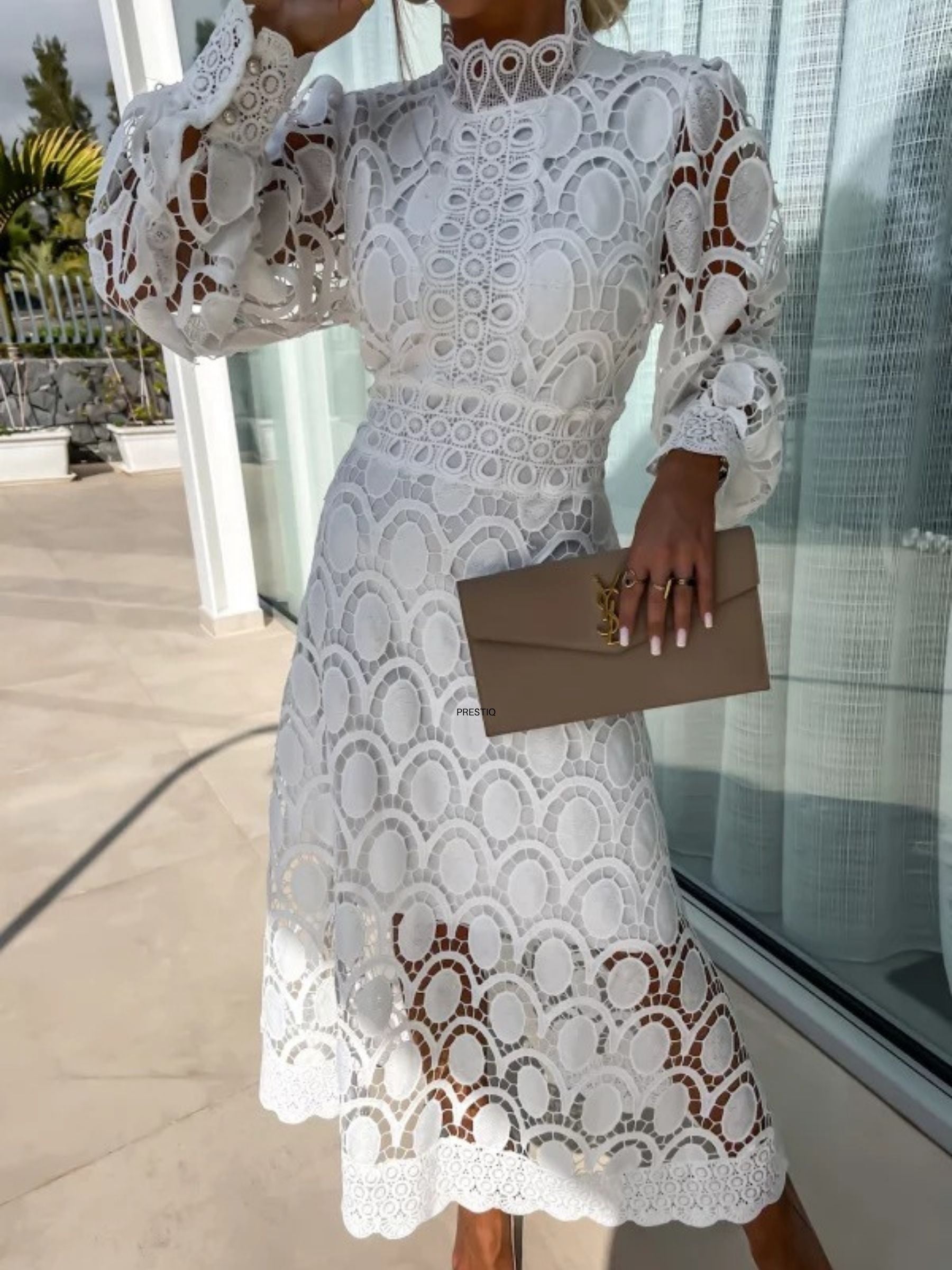 Belle - Frech Lace Puff Sleeve