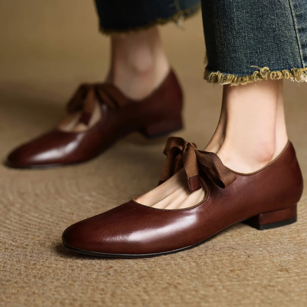 Bellaria Genuine Leather Flat Shoes
