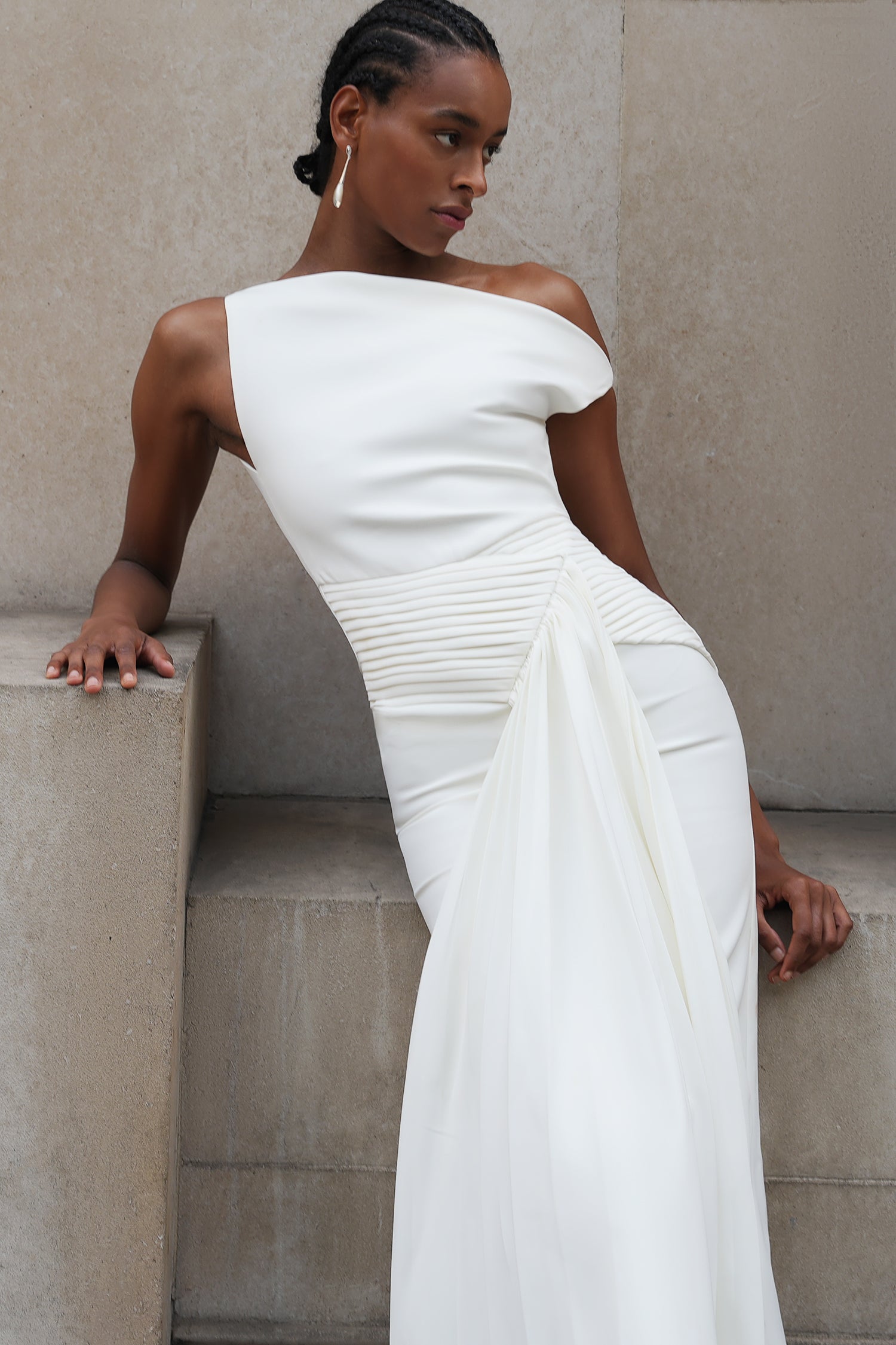Adele White Oblique Shoulder Sleeveless Folds Midi Dress