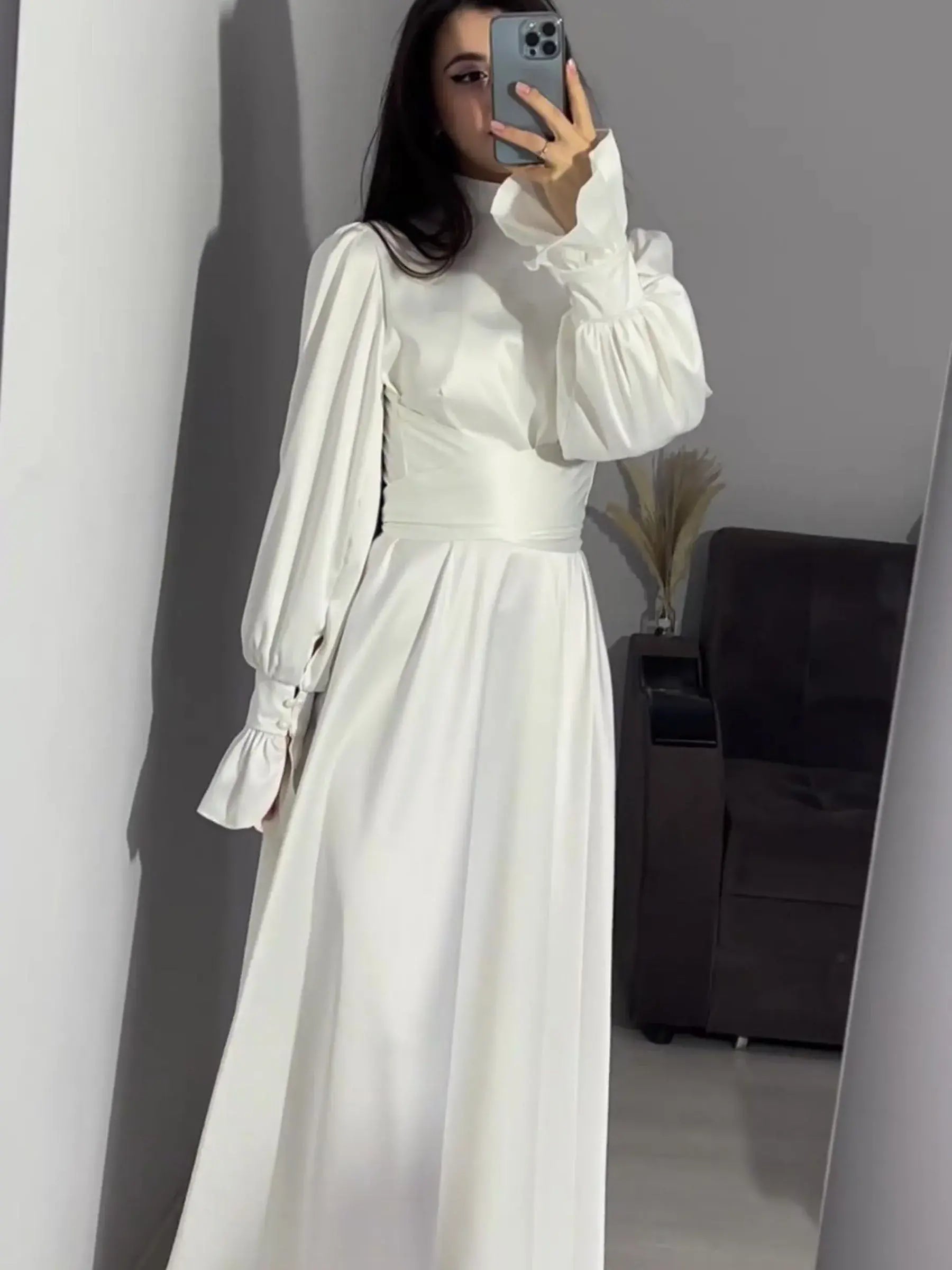 Feyza - Maxi Satin Dress