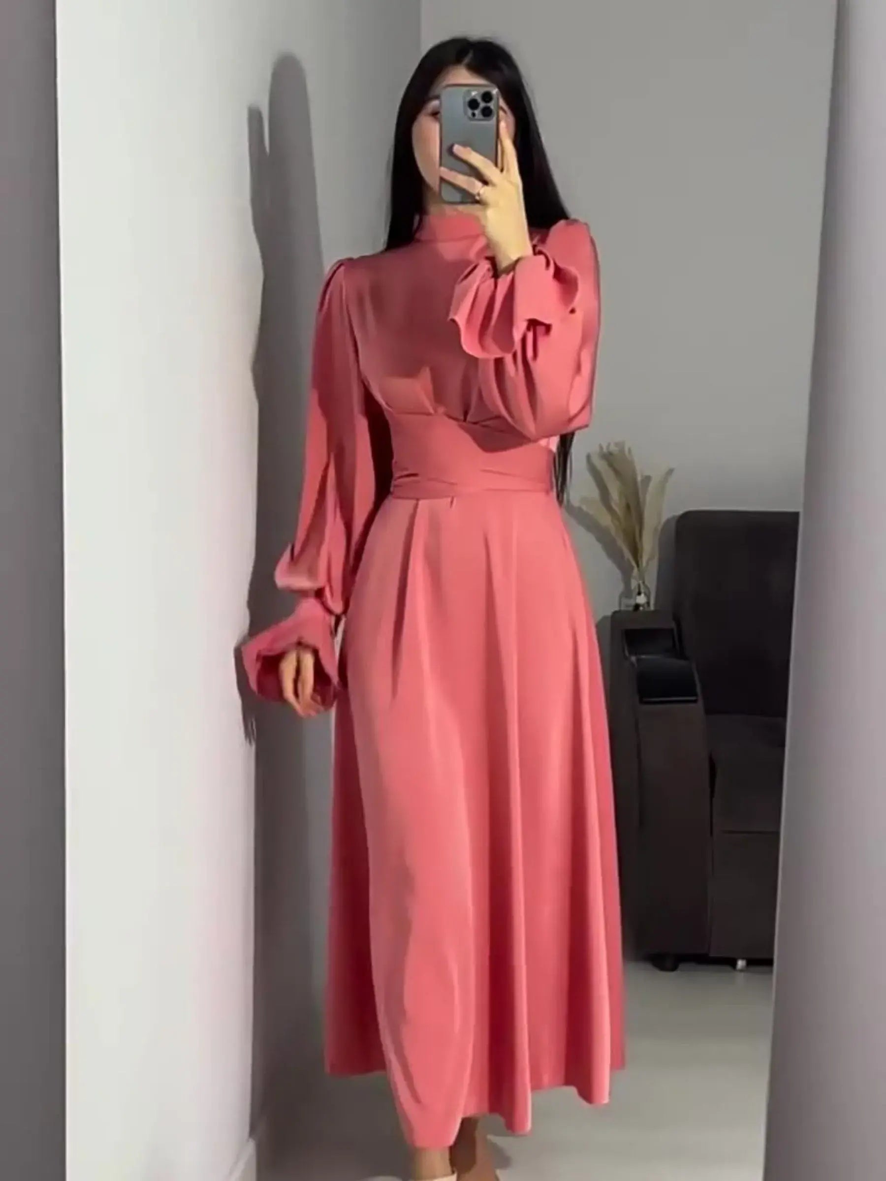 Feyza - Maxi Satin Dress