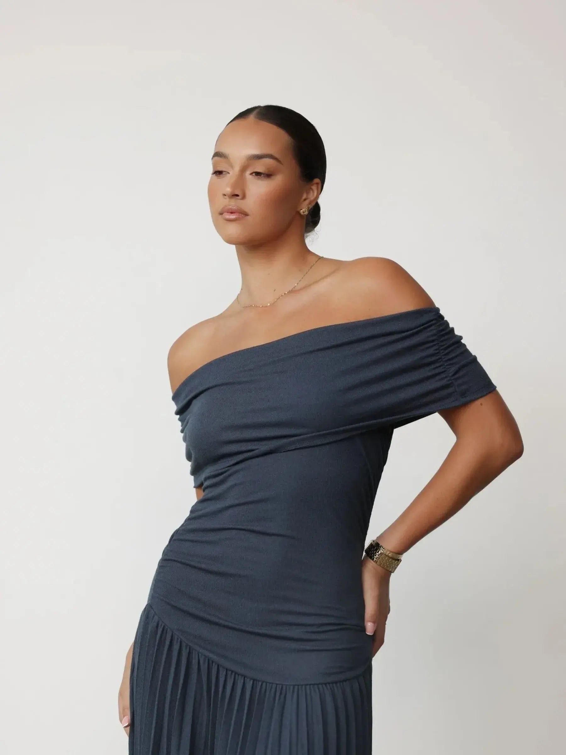 Meliora™ | Pleated Maxi Dress for Maternity