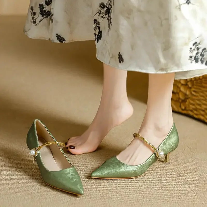 Monroe Elegant Kitten Heels