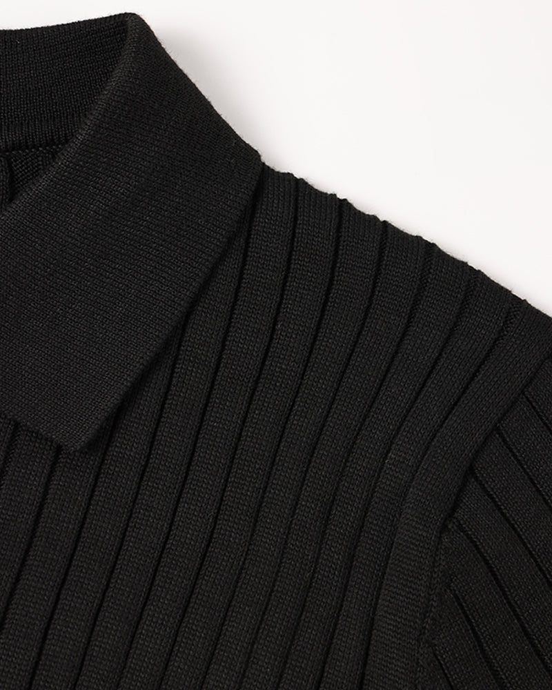 SEOJIN Classic Polo with Vintage Charm