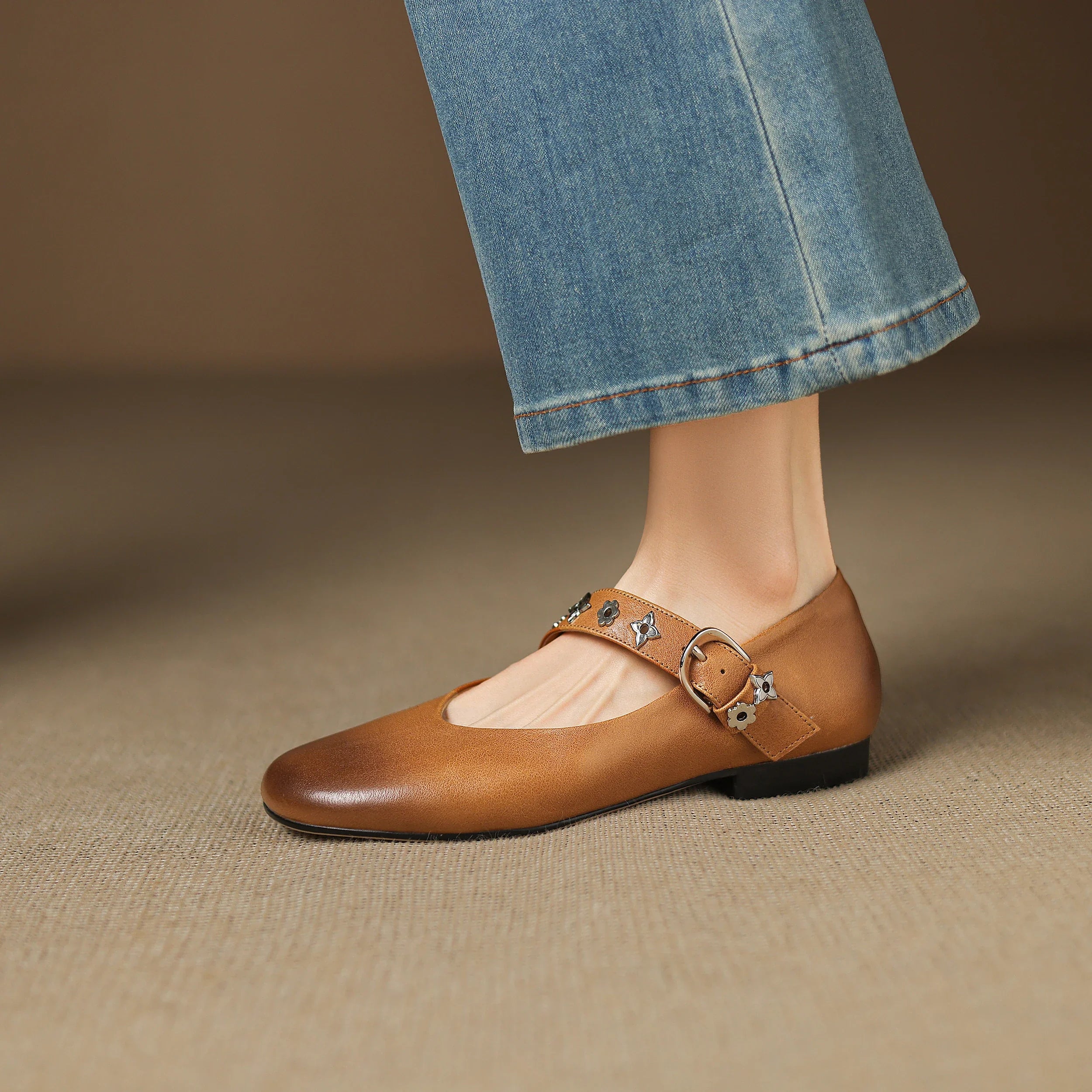 Noelia Genuine Leather Flats