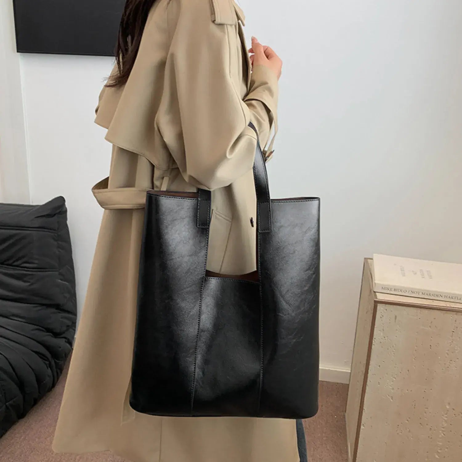 Veloura Tote with clutch Bag